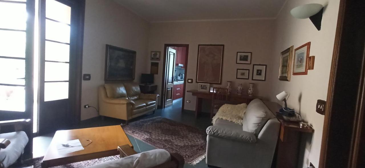 Вилла Casa Vincenzo 130 Mq Con Portico Ed Ingresso Esclusivo Dal Giardino Felino Экстерьер фото