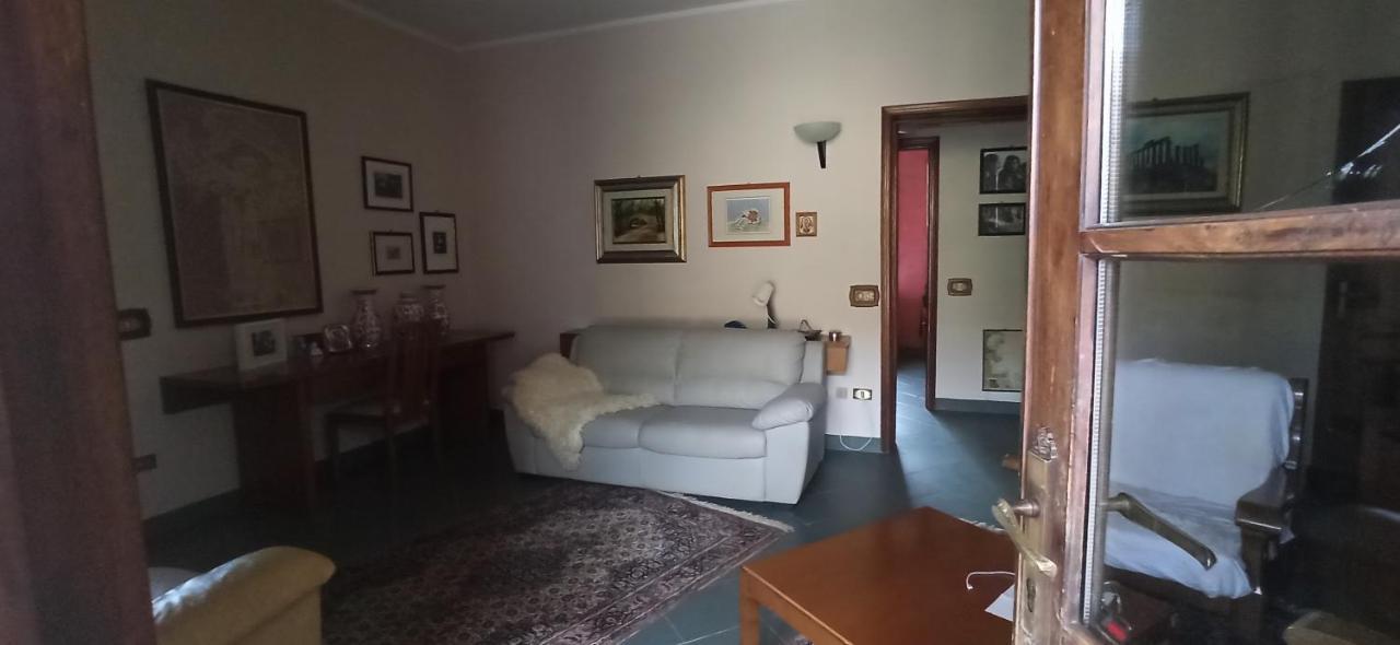 Вилла Casa Vincenzo 130 Mq Con Portico Ed Ingresso Esclusivo Dal Giardino Felino Экстерьер фото