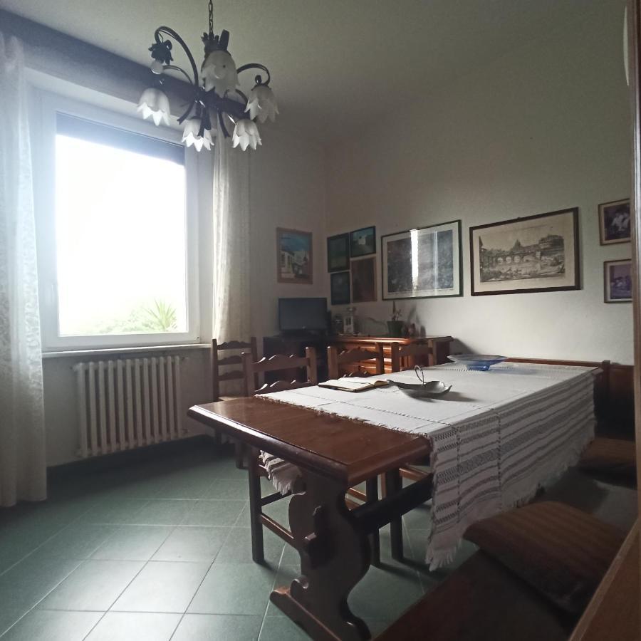 Вилла Casa Vincenzo 130 Mq Con Portico Ed Ingresso Esclusivo Dal Giardino Felino Экстерьер фото
