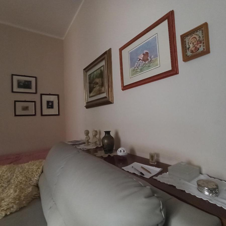 Вилла Casa Vincenzo 130 Mq Con Portico Ed Ingresso Esclusivo Dal Giardino Felino Экстерьер фото