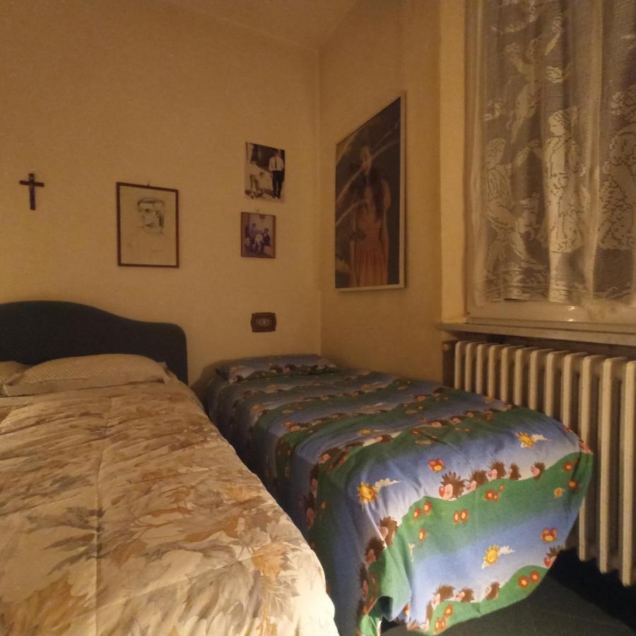 Вилла Casa Vincenzo 130 Mq Con Portico Ed Ingresso Esclusivo Dal Giardino Felino Экстерьер фото