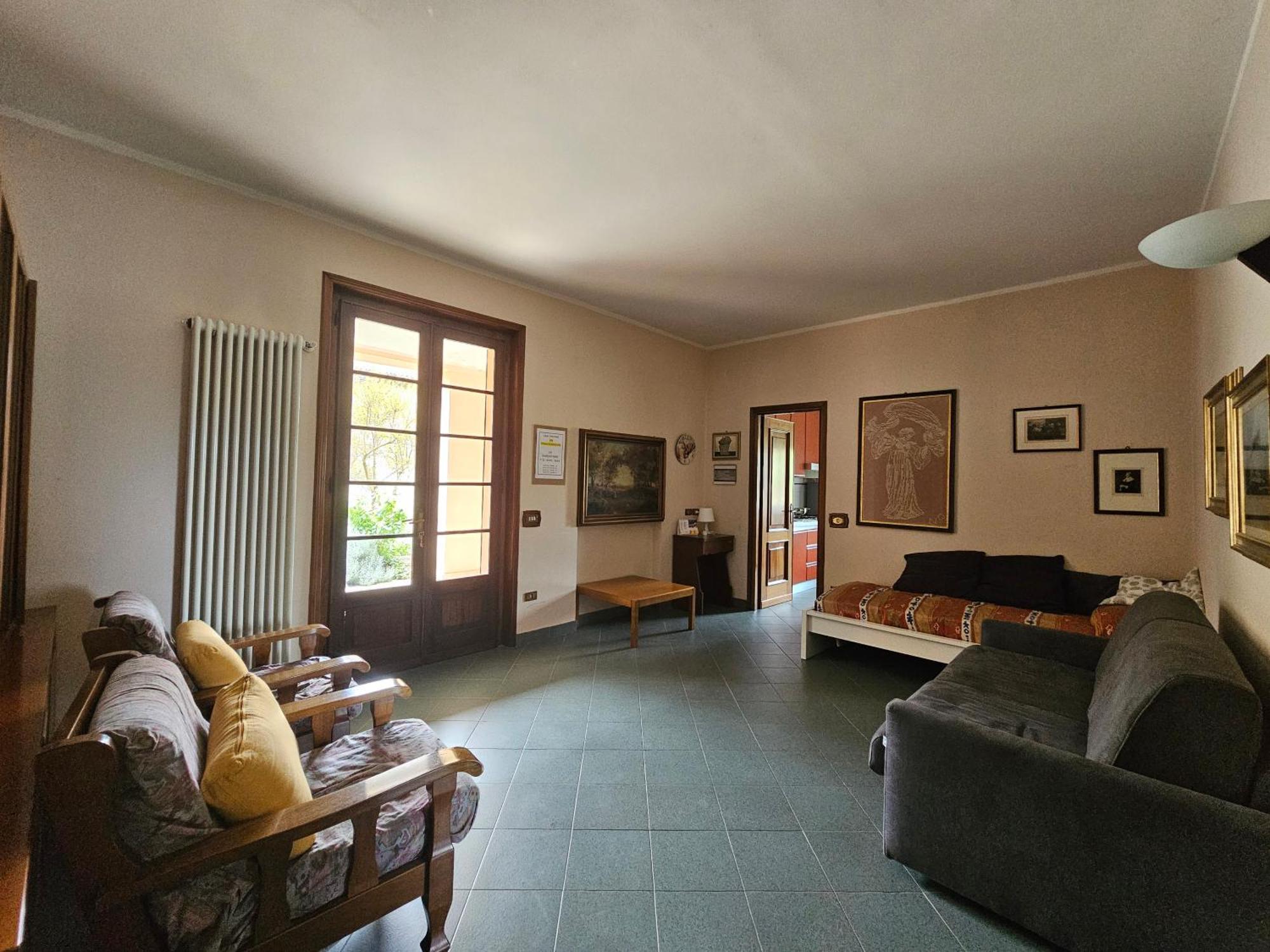 Вилла Casa Vincenzo 130 Mq Con Portico Ed Ingresso Esclusivo Dal Giardino Felino Экстерьер фото
